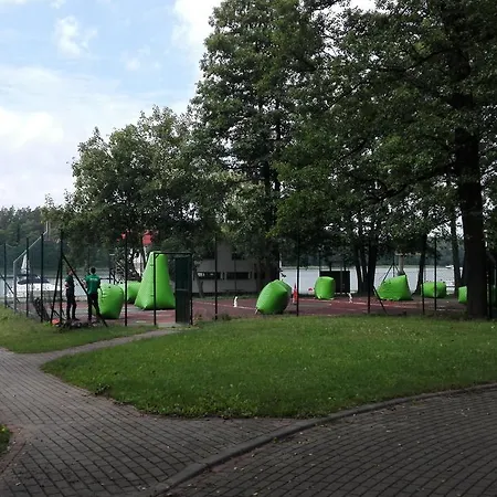Kompleks wypoczynkowy Ośrodek Szkoleniowo - Wypoczynkowy Guzianka *