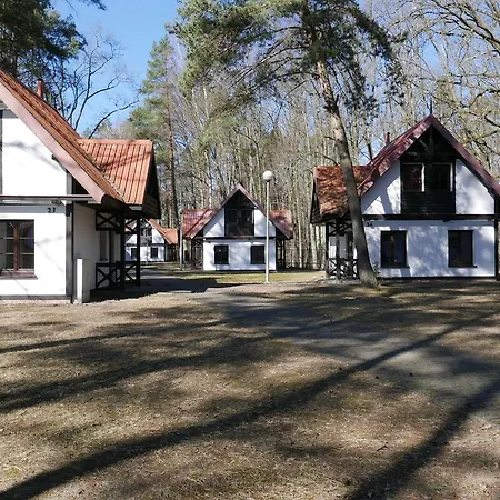 Ośrodek Szkoleniowo - Wypoczynkowy Guzianka * Ruciane-Nida