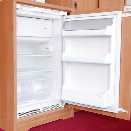 פארק נופש Osrodek Szkoleniowo - Wypoczynkowy Guzianka רוצ'יאנה-נידה